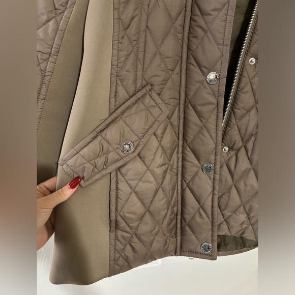 London Fog Hooded Side-Stretch Quilted Jacket NEVER WORN - Picture 4 of 12